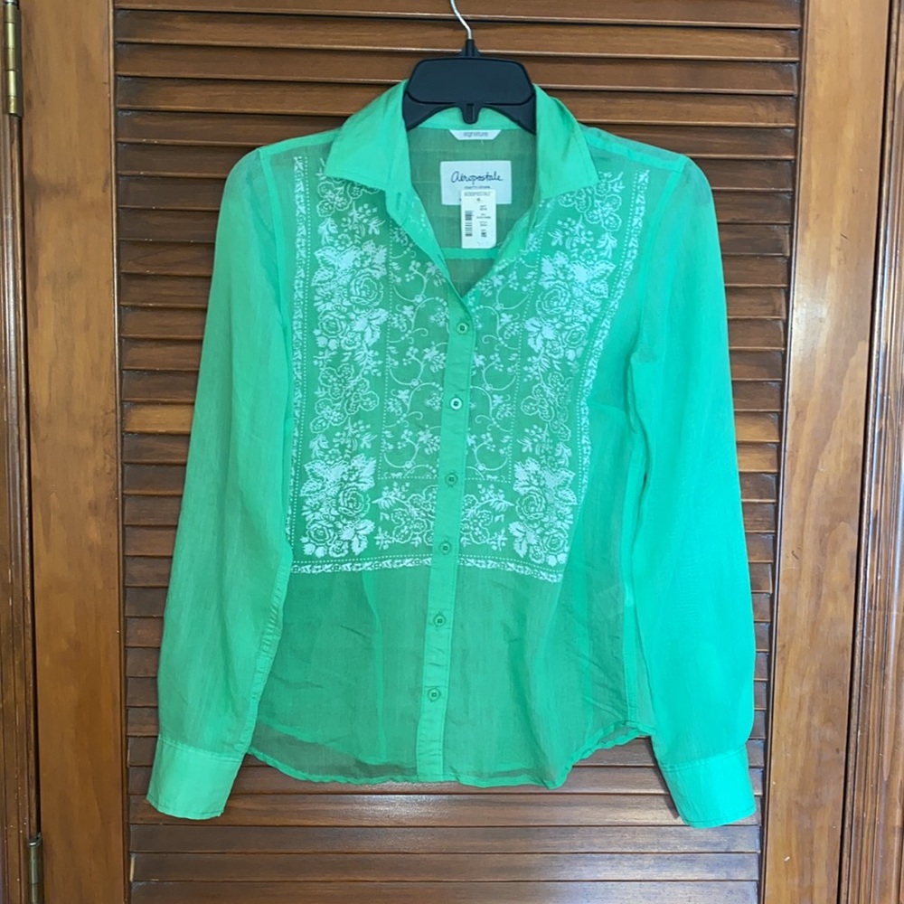 NEW Aeropostale Sheer Top